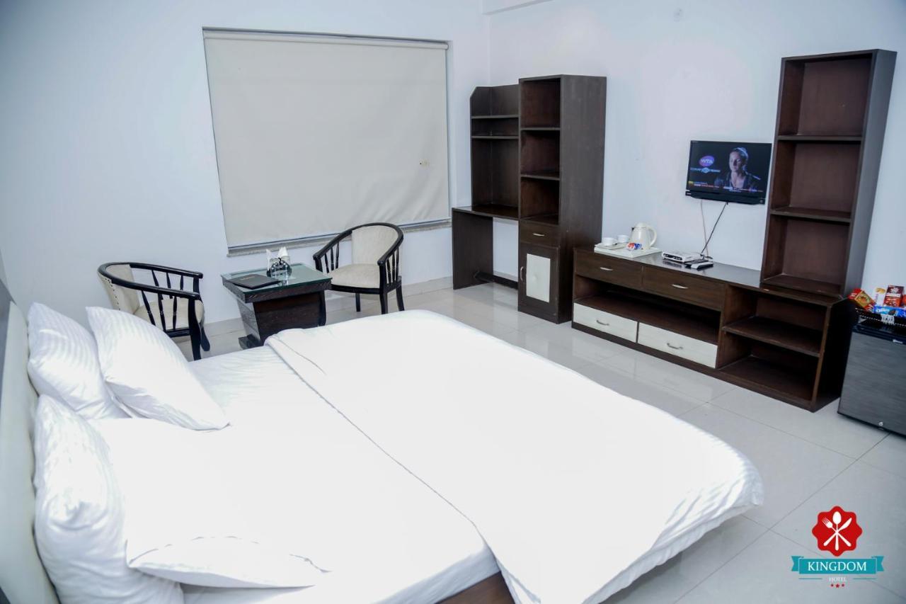 Kingdom Hotel Moga Zewnętrze zdjęcie