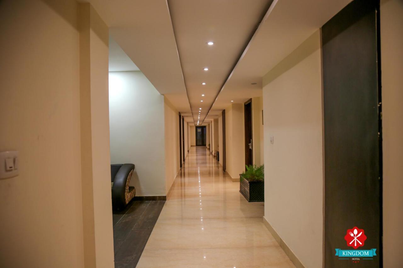Kingdom Hotel Moga Zewnętrze zdjęcie