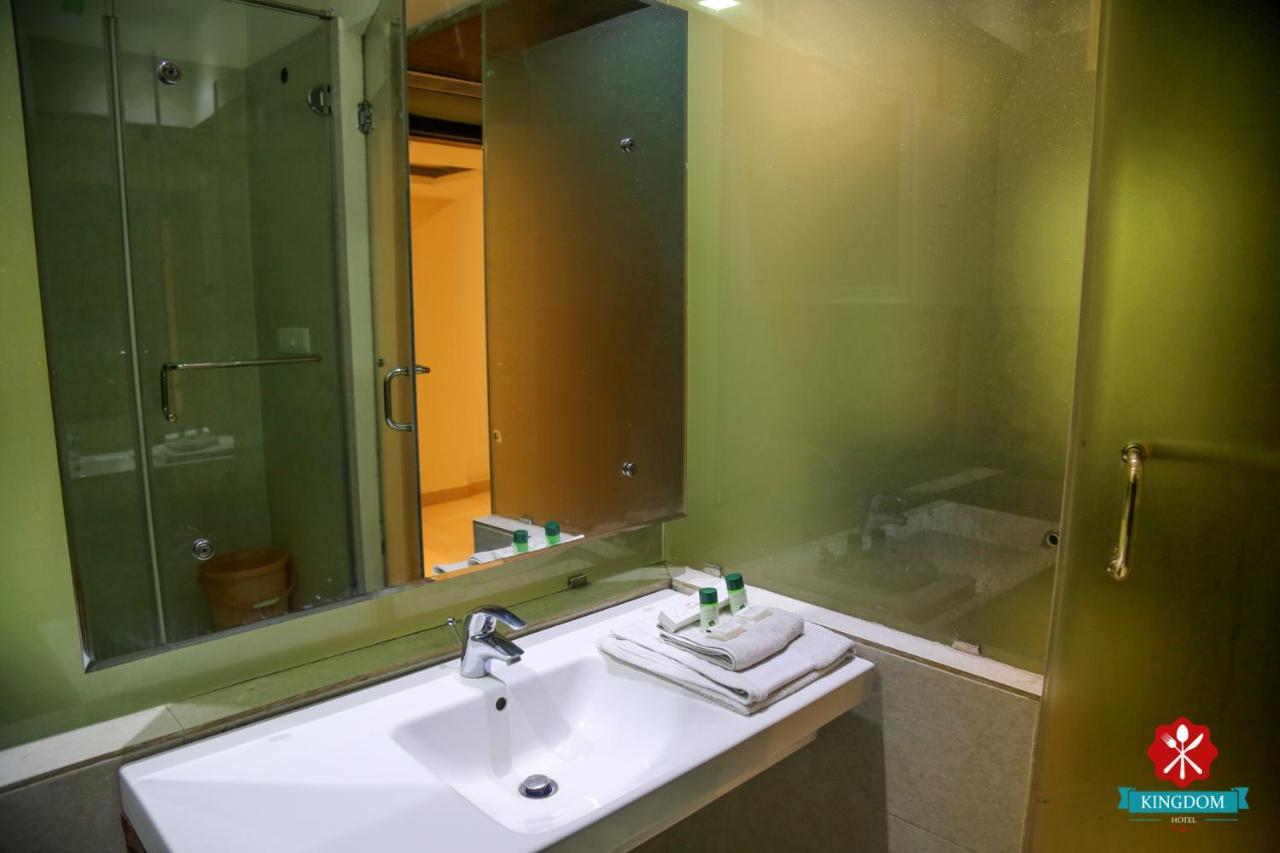 Kingdom Hotel Moga Zewnętrze zdjęcie